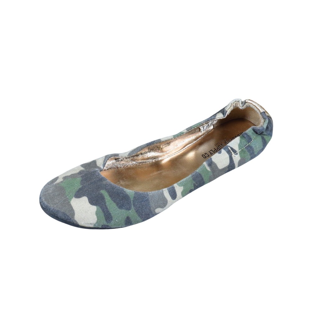Mossimo Supply Co Camo Women Ballet Flat Size 5.5 Everyday Green Camouflage